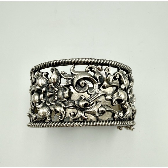 Vintage Napier Ornate Antique Silver Plate Hinged Bracelet w/Safety Chain